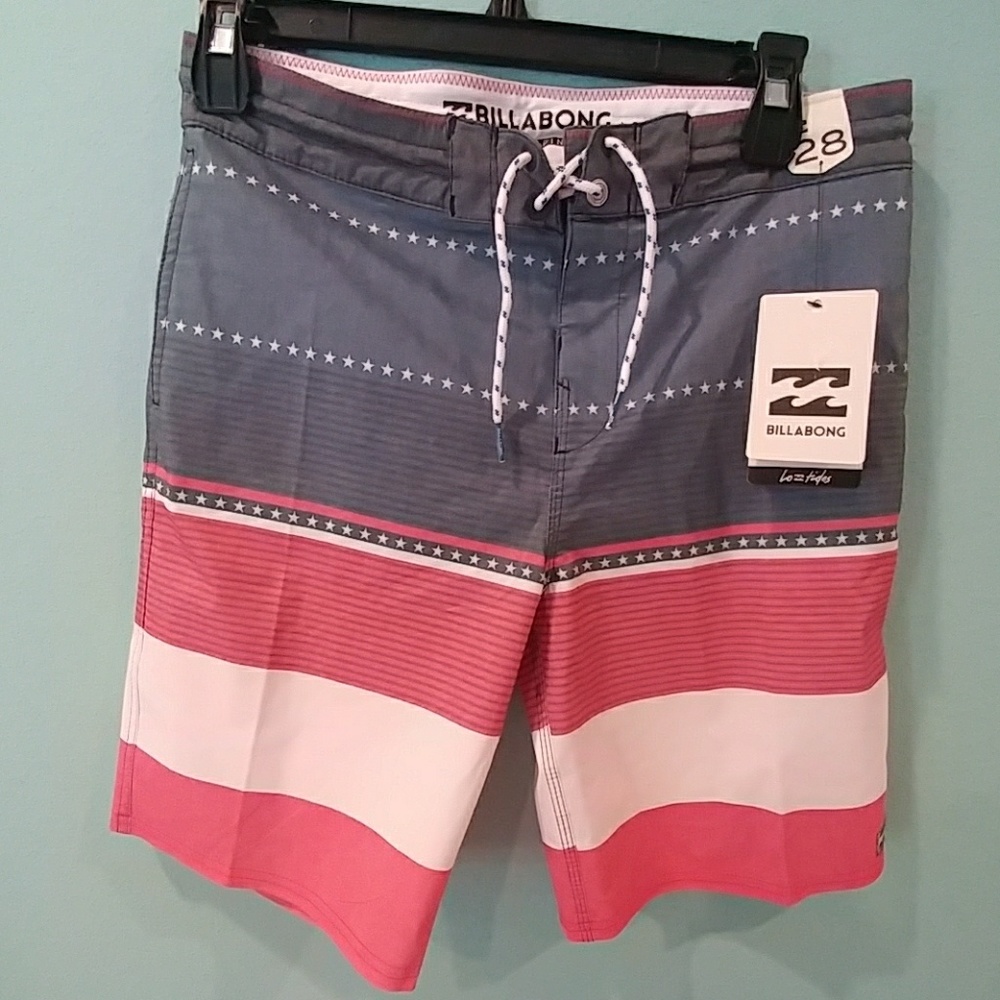 🆕 Billabong boy's board shorts