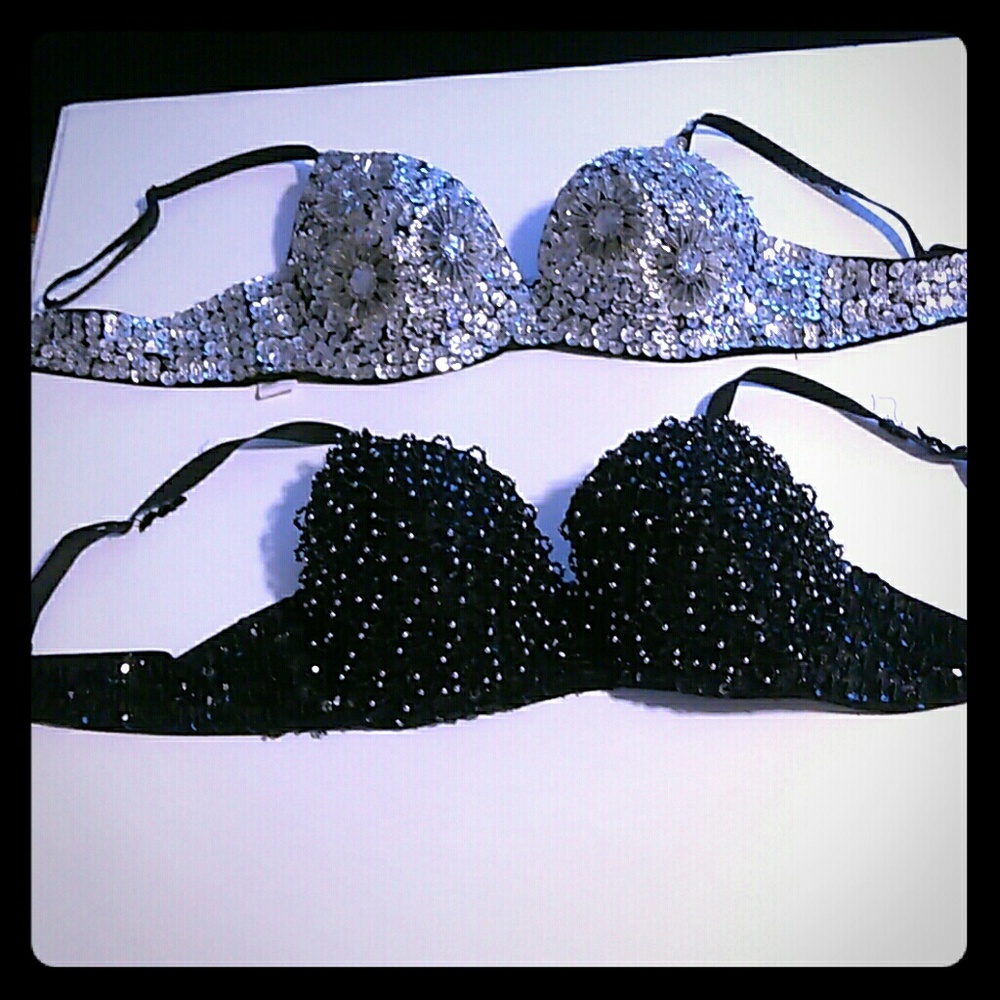 Bra's