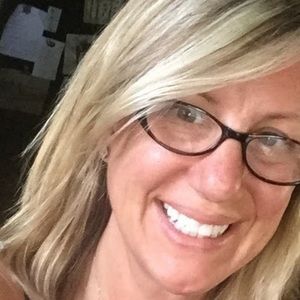 Meet your Posher, Amy jo