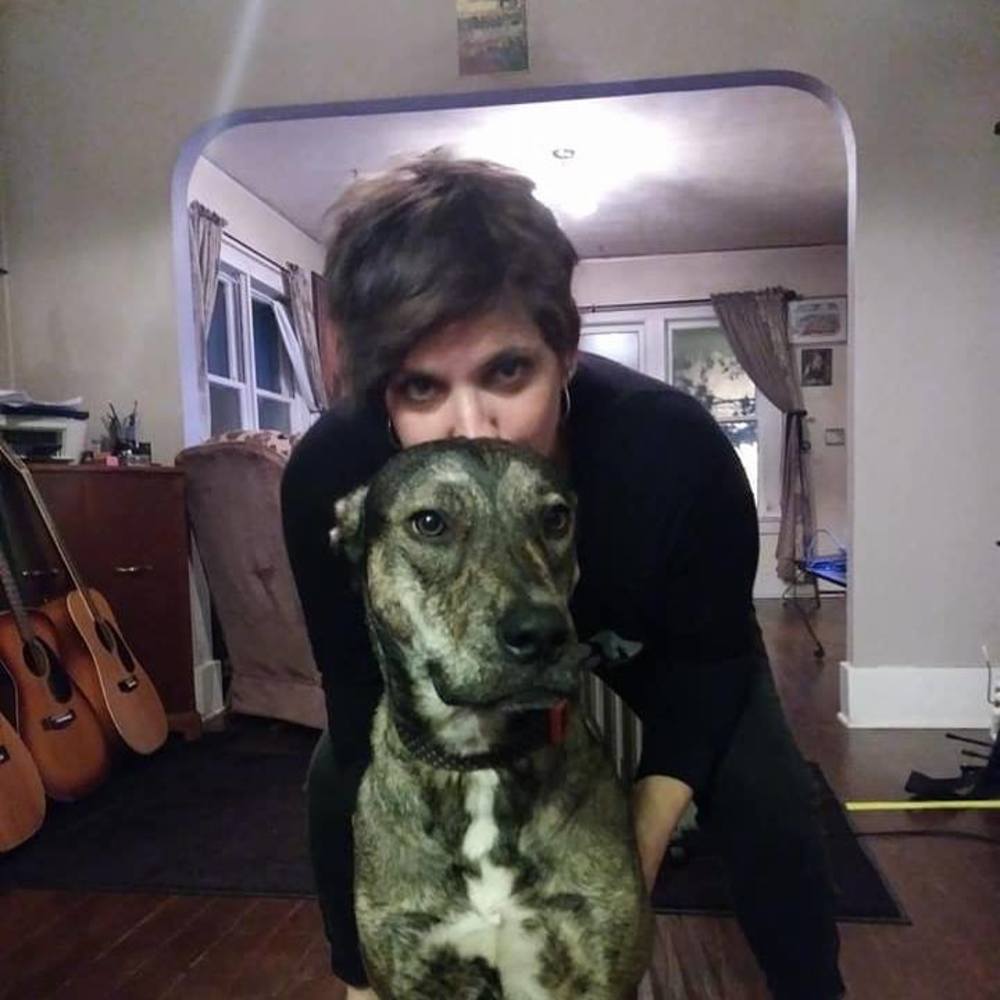 Meet your Posher, Chrystal