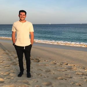 Meet your Posher, Alex