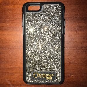 Glittery otter box iPhone 6/6s case