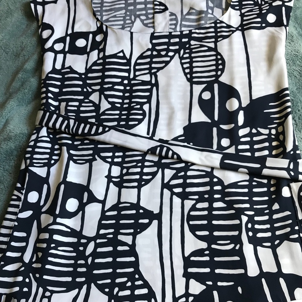 DVF Silk abstract flower dress