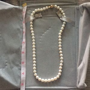 Pearl necklace