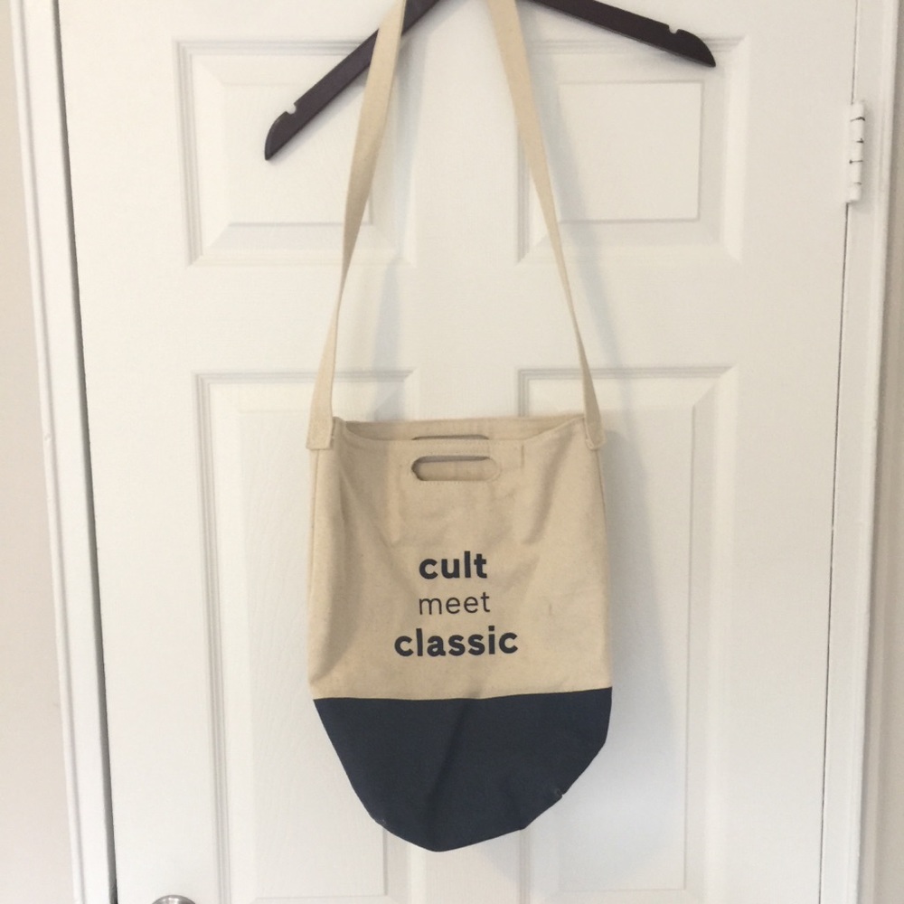 Canvas GAP Tote