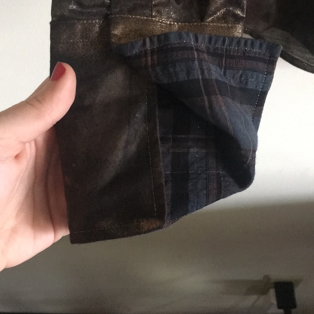 Leandra Ruffle Blouse - Picture 4 of 4