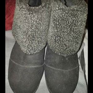 Fergalicious boots size 8