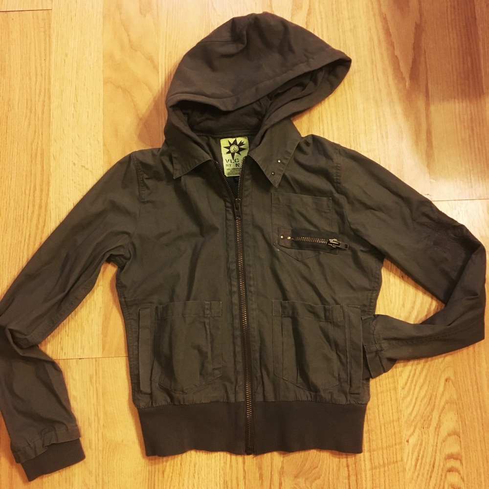 Medium Volcom green jacket