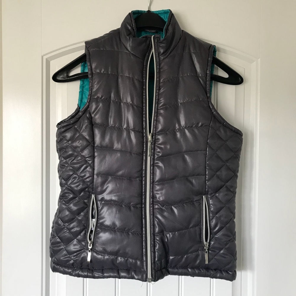 Reversible Puffer vest