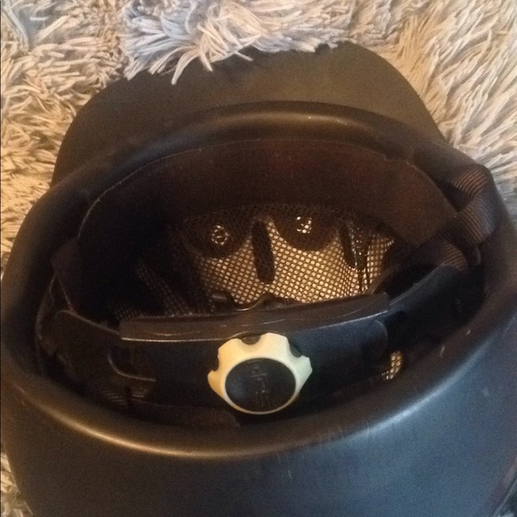 Women's size adjustable troxel riding helmet - Picture 5 of 5