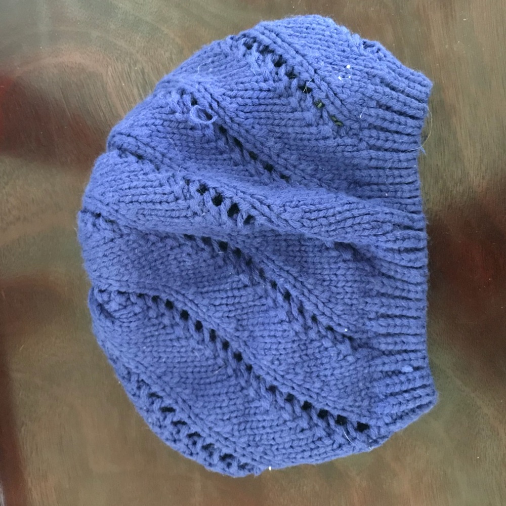 Purple cable knit beret