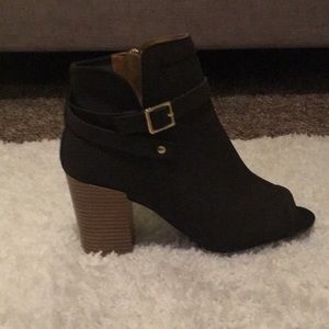 NWT Black Booties