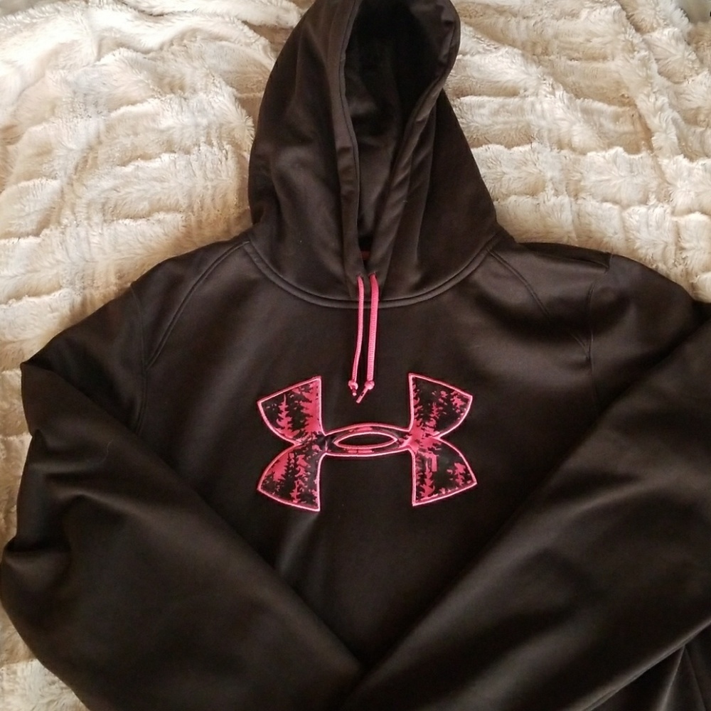 E.U.C. Under Armour Hoodie