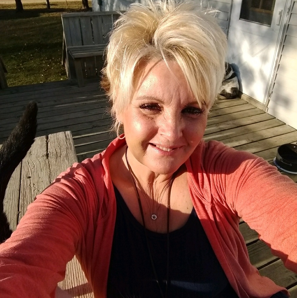 Meet your Posher, Judith