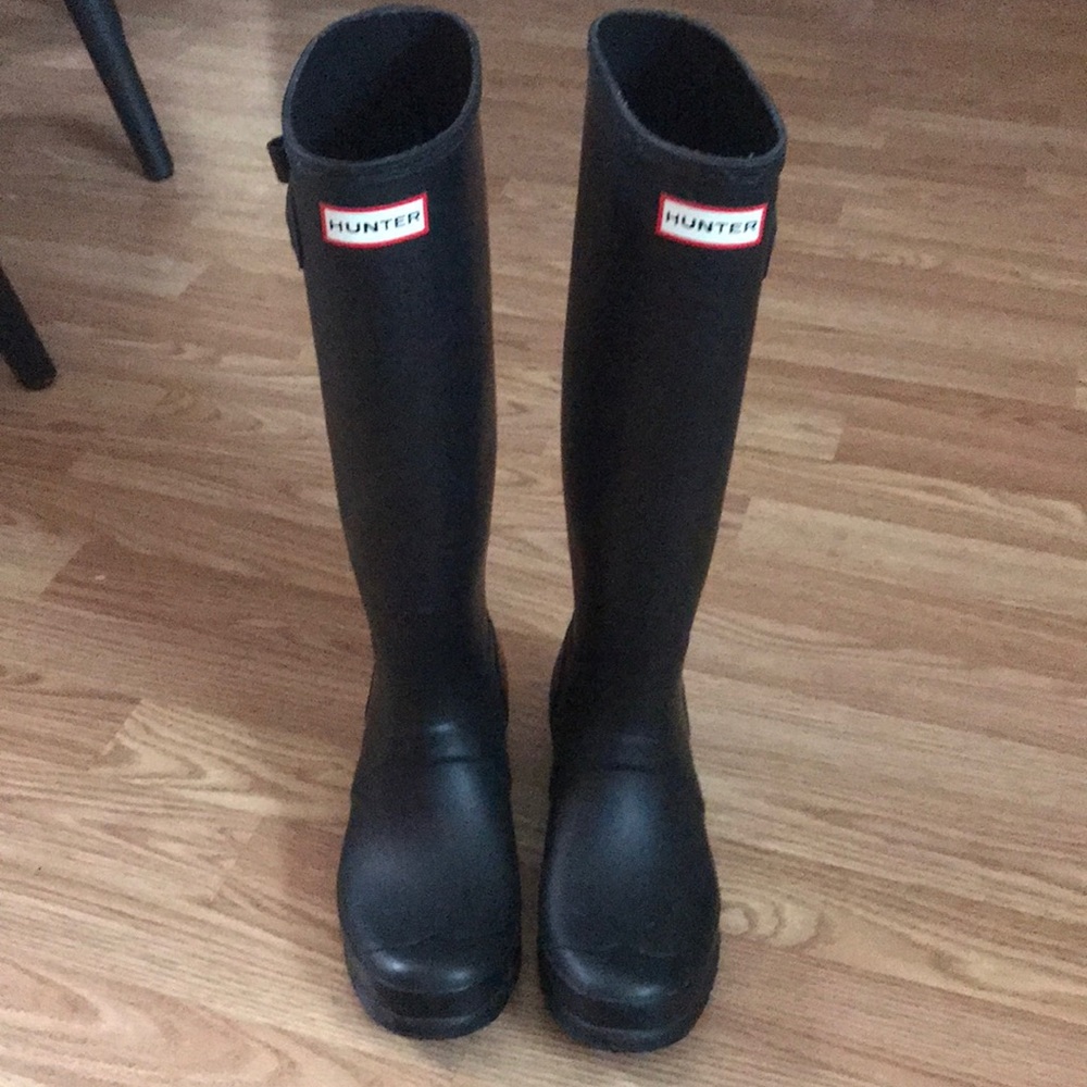 Matte black Hunter boots