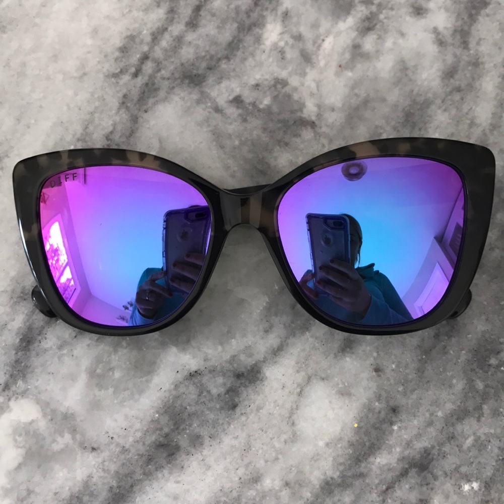 Diff eyewear ruby polarized glasses purple