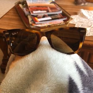 Original Wayfarer Ray Ban polarized