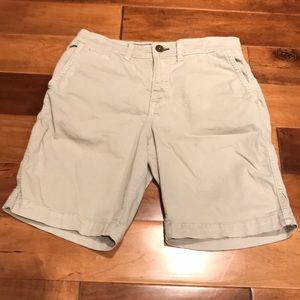 American Eagle Men’s Khaki Shorts