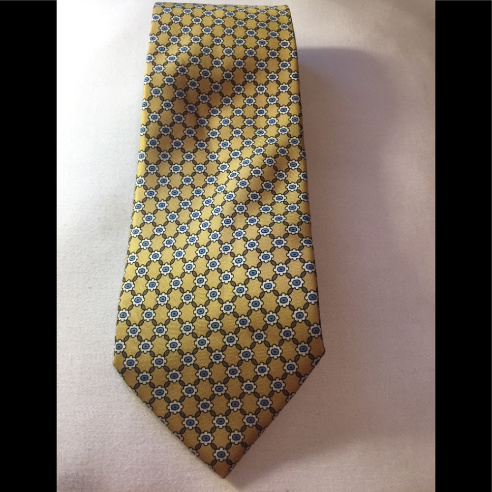 Barney’s New York silk tie
