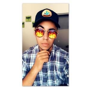 Meet your Posher, Christian