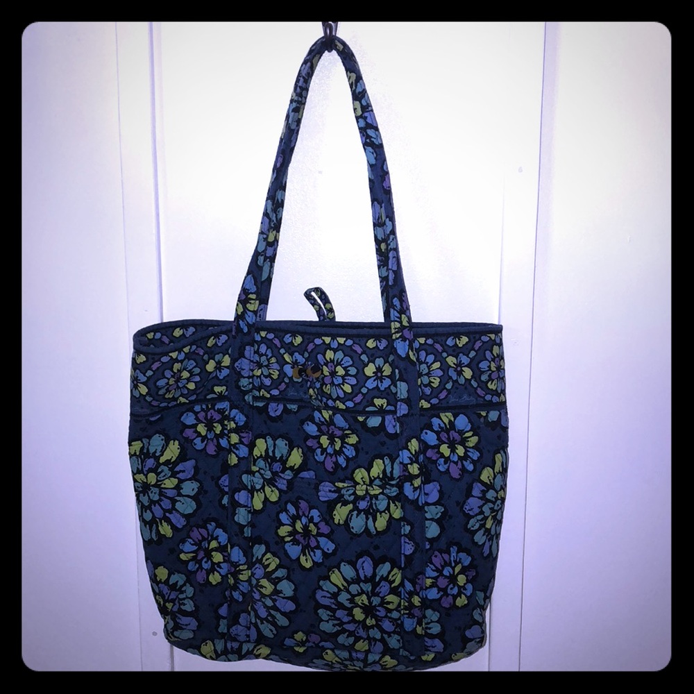 Vera Bradley Indigo Pop Vera Bag