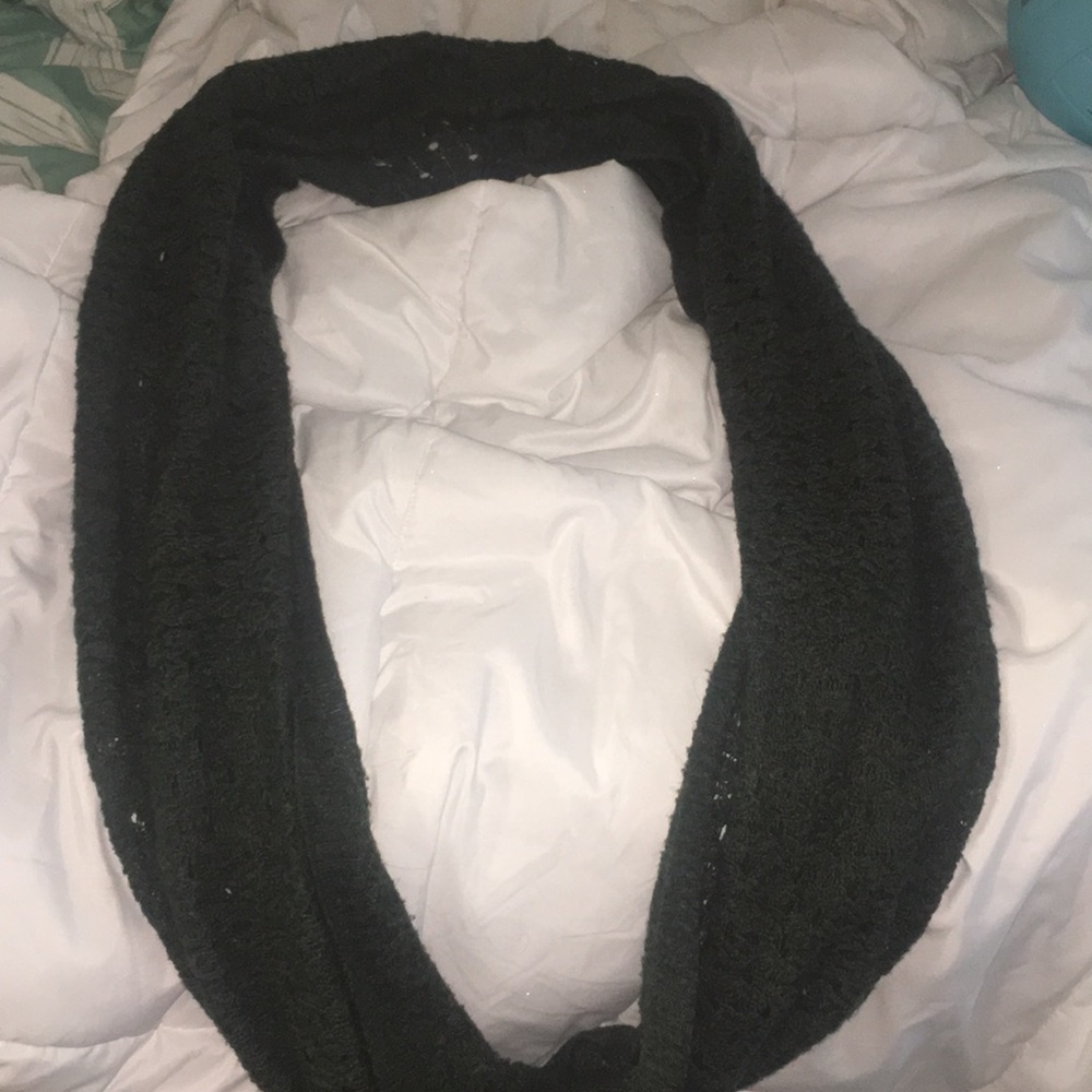 Green H&M Scarf