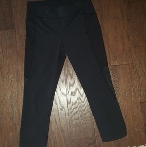 Lululemon legging crop mesh size 10