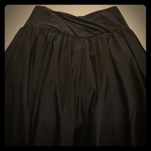 Beautiful black Diane von Furstenberg skirt