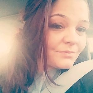 Meet your Posher, Shana