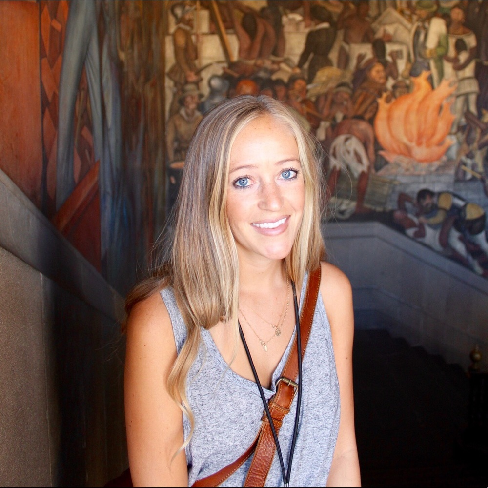 Meet your Posher, Sarah