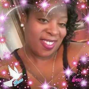 Meet your Posher, Laquitta