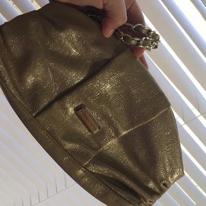 Gold clutch