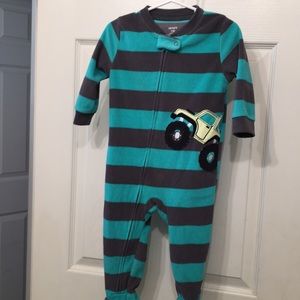 EUC Carter’s Pj Kids onesie 18 months