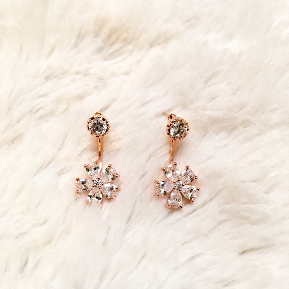 Sweet Flower Dangle Earrings 2 in 1 Looks