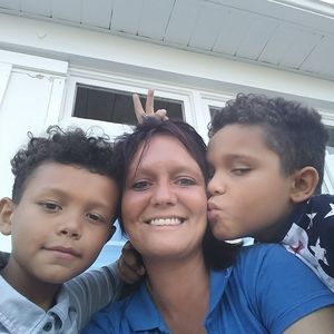 Meet your Posher, Alicia