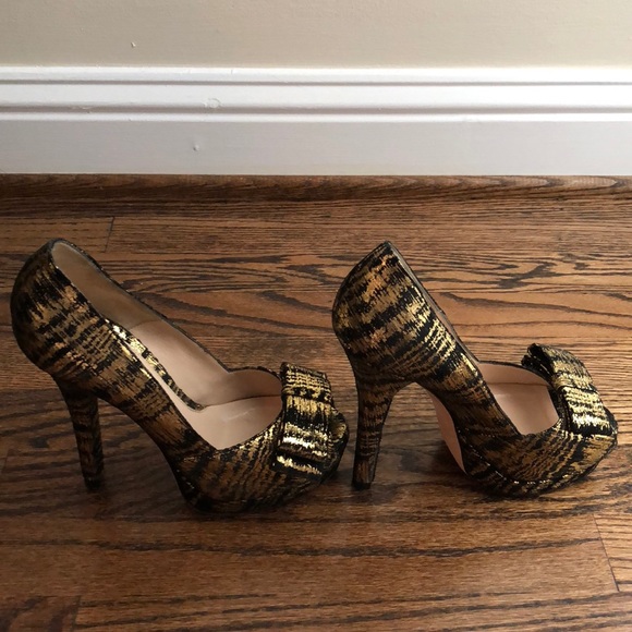 Fendi gold shoes - Picture 4 of 6