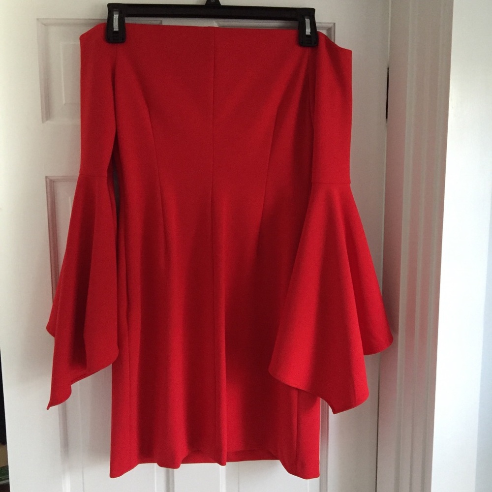 Vince Camuto Red Off-shoulder Bell Sleeve Dress - Picture 4 of 5