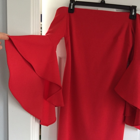 Vince Camuto Red Off-shoulder Bell Sleeve Dress - Picture 3 of 5