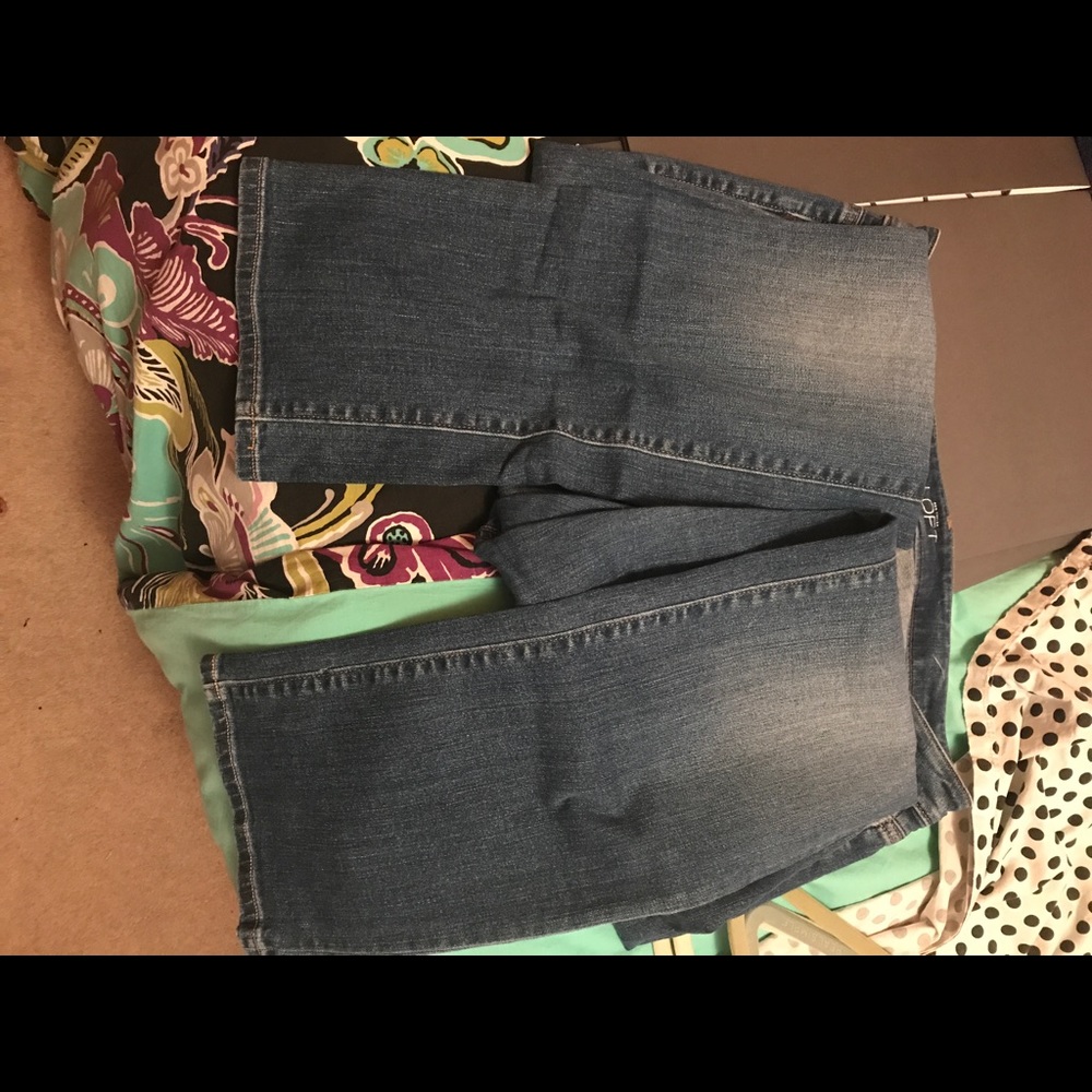 Curvy straight loft jeans