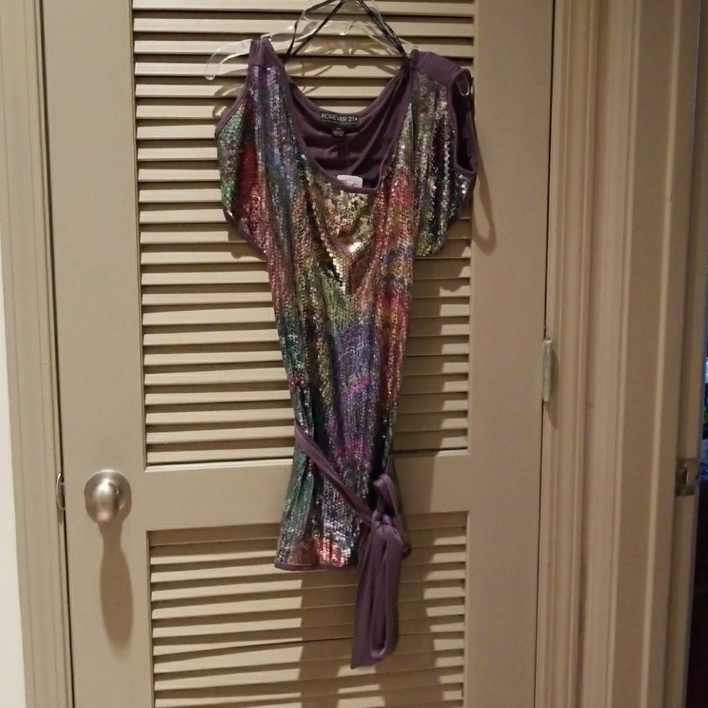 Cold shoulder sequin top