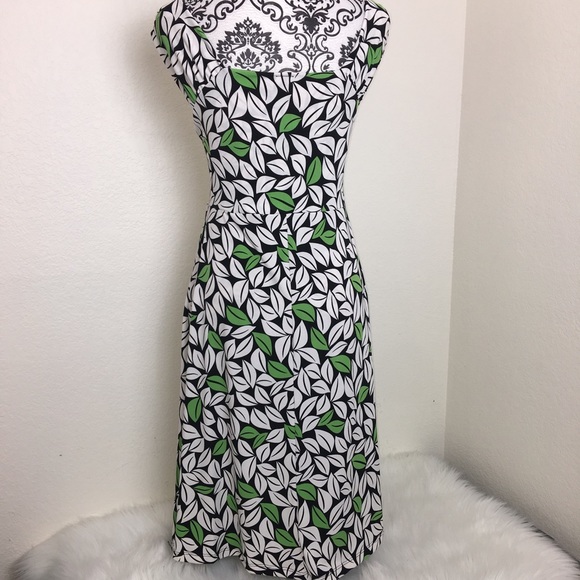 VINTAGE Off the shoulder Dress - Picture 3 of 3