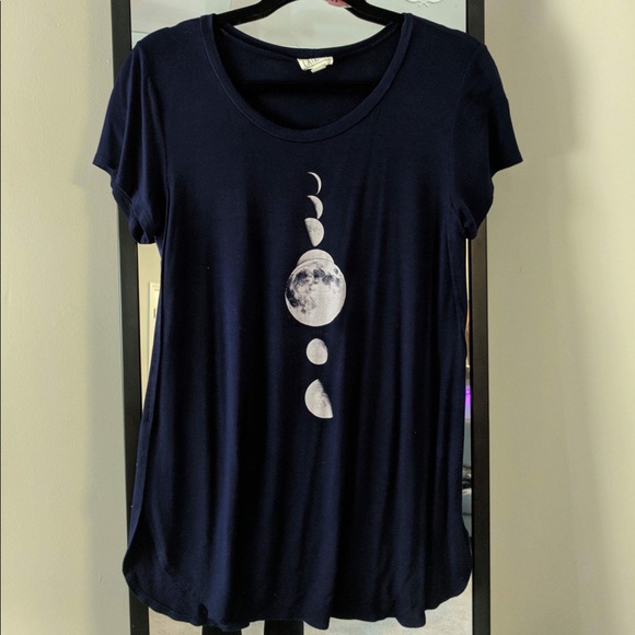 L. A. Hearts Moon shirt - Picture 1 of 2