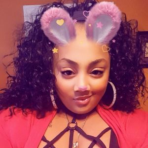 Meet your Posher, Nina