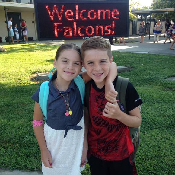 Meet your Posher, Vicki - Picture 1 of 1