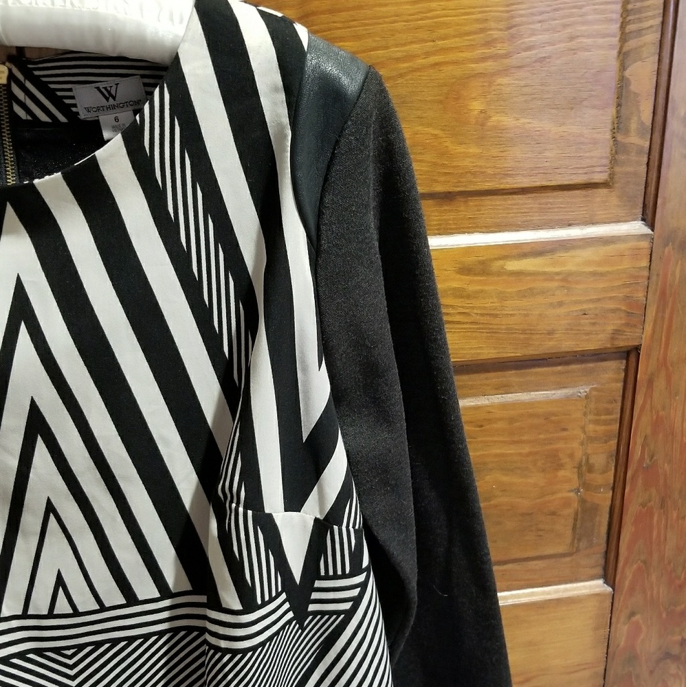 Geometric Stripe Print Dress