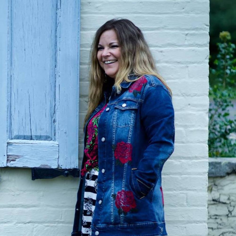 Meet your Posher, Lisa