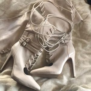 $5/25 Thigh High boots with laces