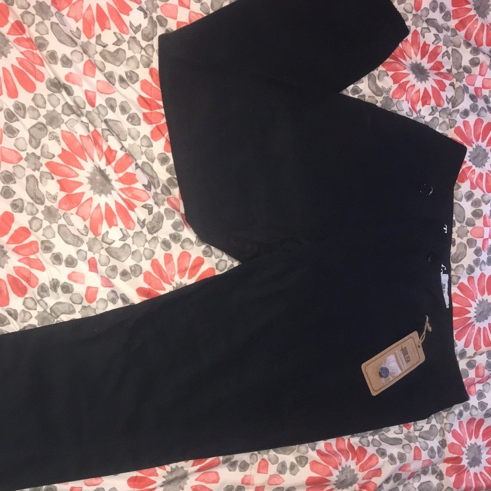 Brand new  joggers 🤑