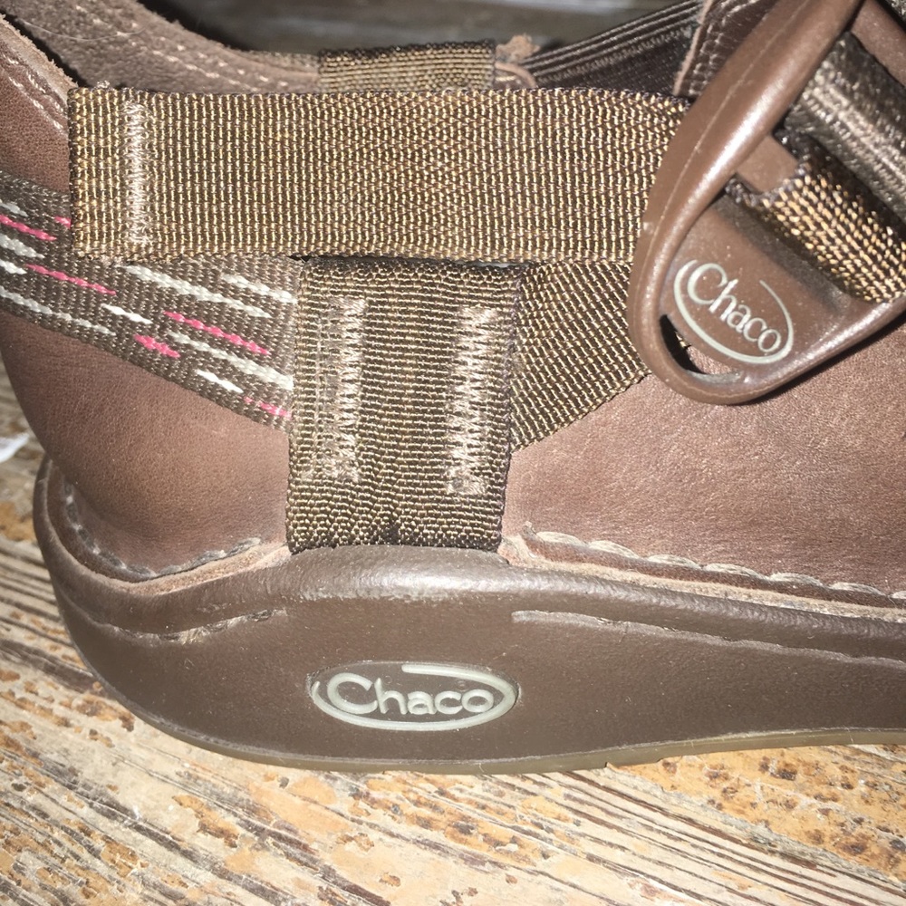 Brown Chaco Shoes Size 8