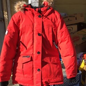 Canada Weathergear Coat. Sz S/P  Red
